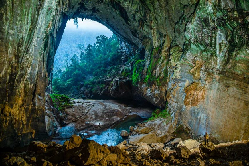 Private Taxi From Danang Airport To Phong Nha